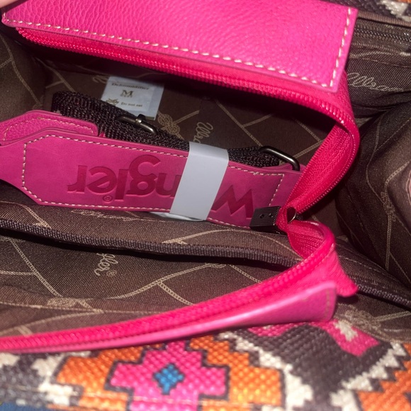 Wrangler crossbody canvas mini tote bag - Picture 4 of 6